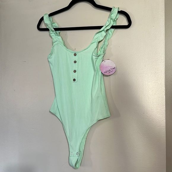 3/$25 Francesca’s body suit - Picture 1 of 4